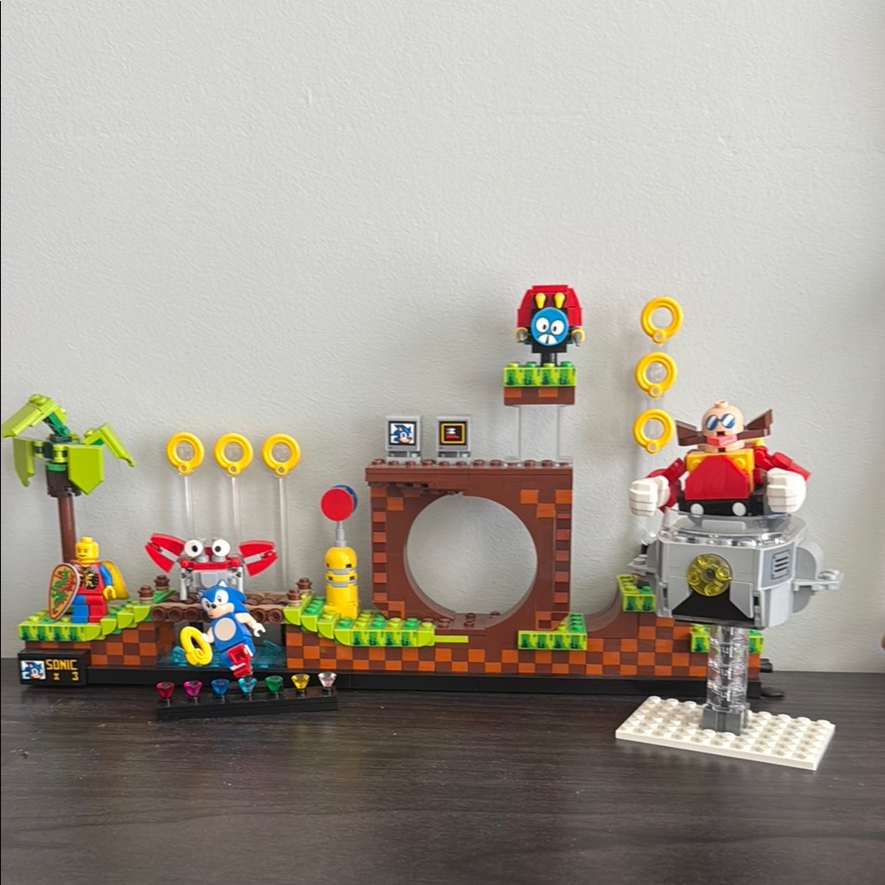 LEGO Ideas Sonic The Hedgehog – Green Hill Zone 21331